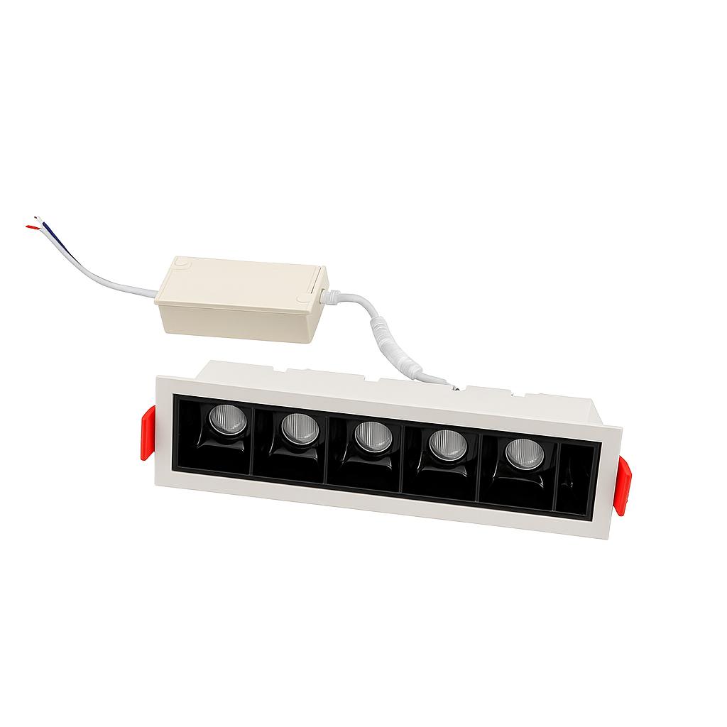 Dimmable 10W linear LED recessed downlight in white